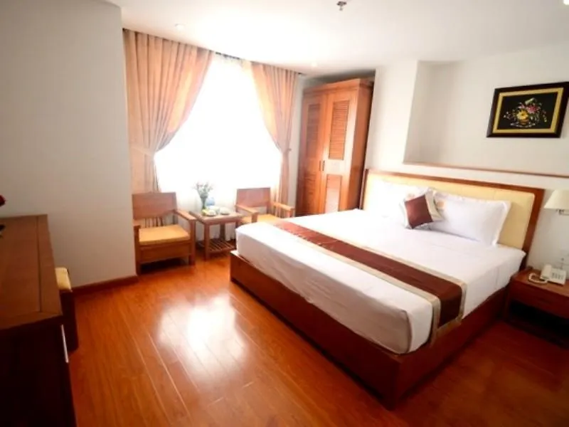 Hotell Golden Beach Nha Trang